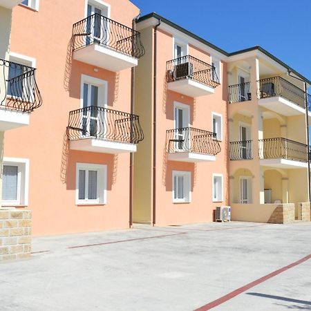 Affitti Moderni La Maddalena - Mada04 Apartment Bagian luar foto